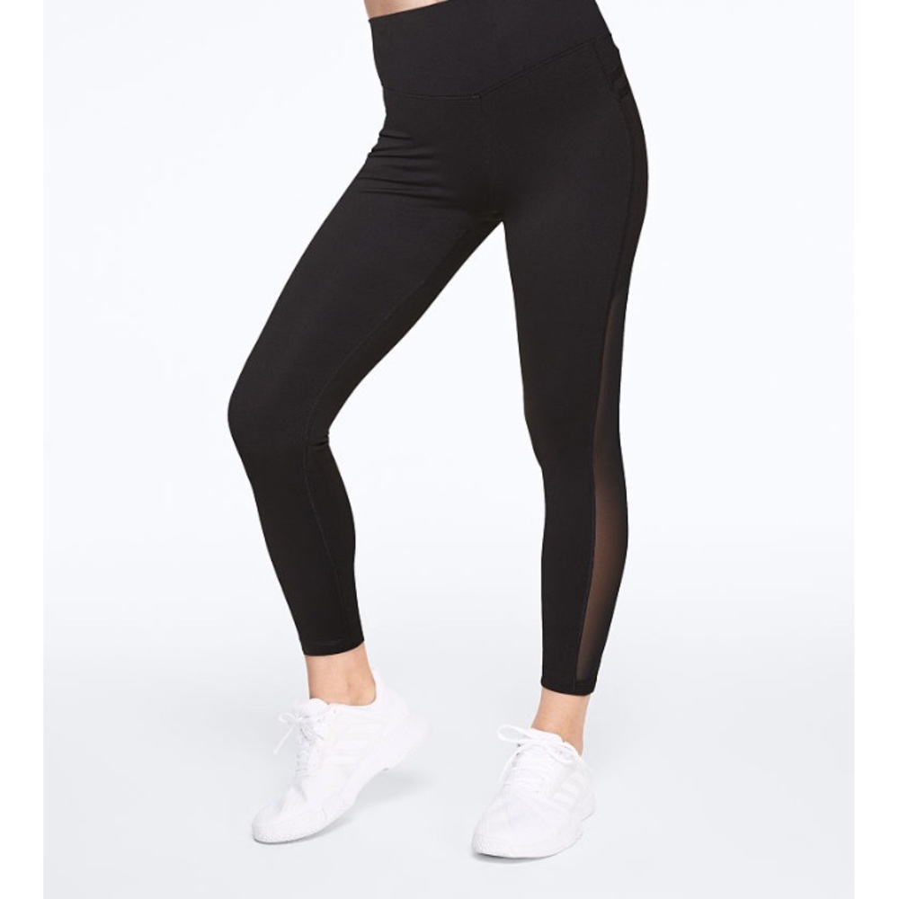 Victoria’s Secret Pink Ultimate legging